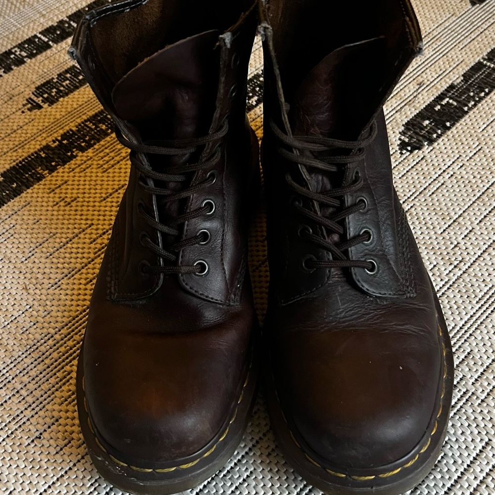 Dr Martens 1460 Crazy Horse Boots